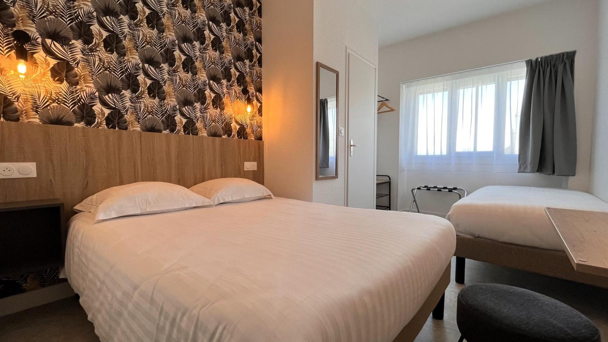 Hôtel Le Keroman Lorient Bagian luar foto